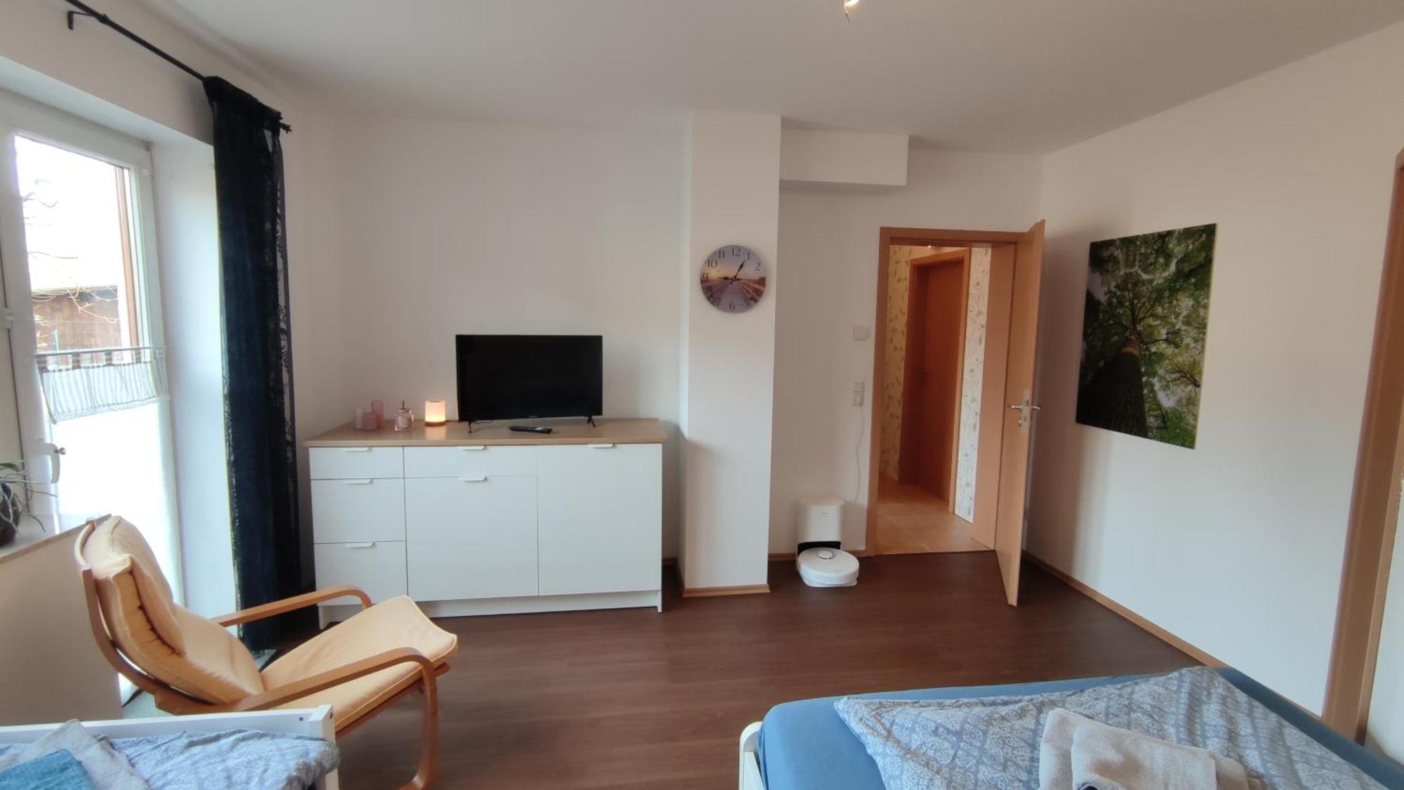 Ferienwohnung Im Moselland Maring-Noviand エクステリア 写真
